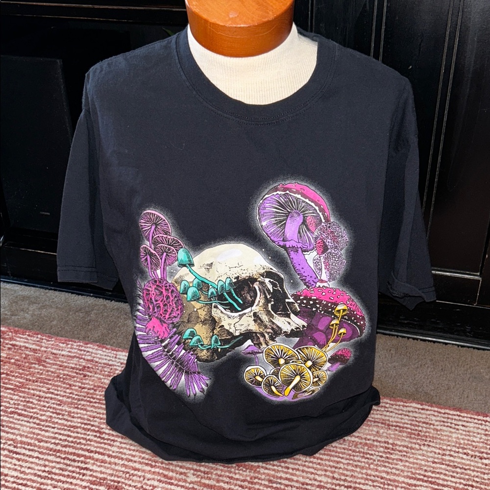 Graphic Tee with Skull and Mushroom Art